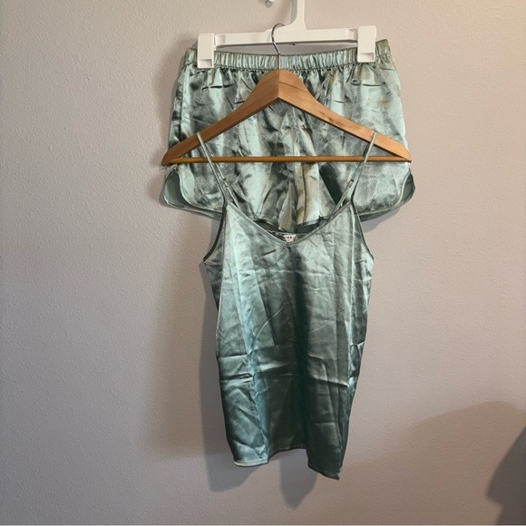 Satin Tank Top and Shorts PJ Set in NWT Light Green - Picture 1 of 10